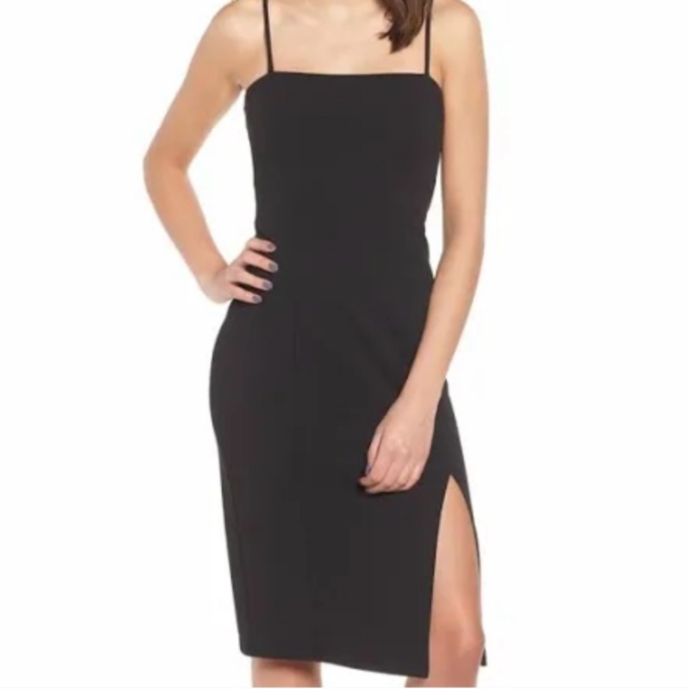 Elegant Black Sleeveless Dress